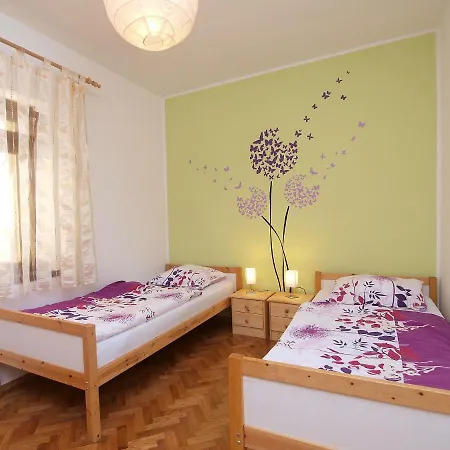 Apartment Apartment Ante-1 By Interhome