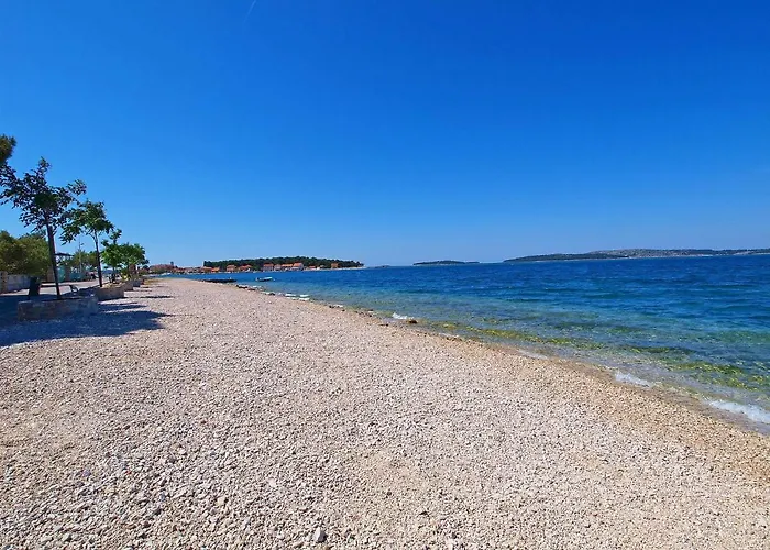 Ante-1 By Interhome Lejlighed